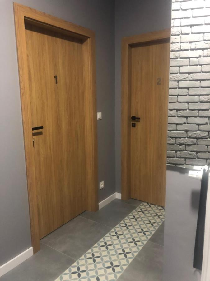Apartament Z Ogrodkiem I Garazem Познан Екстериор снимка