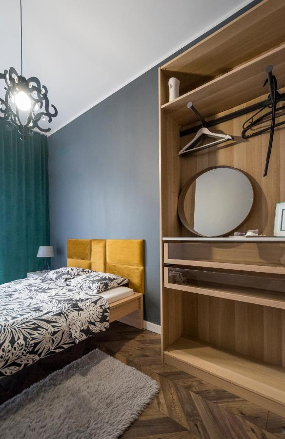 Apartament Z Ogrodkiem I Garazem Познан Екстериор снимка