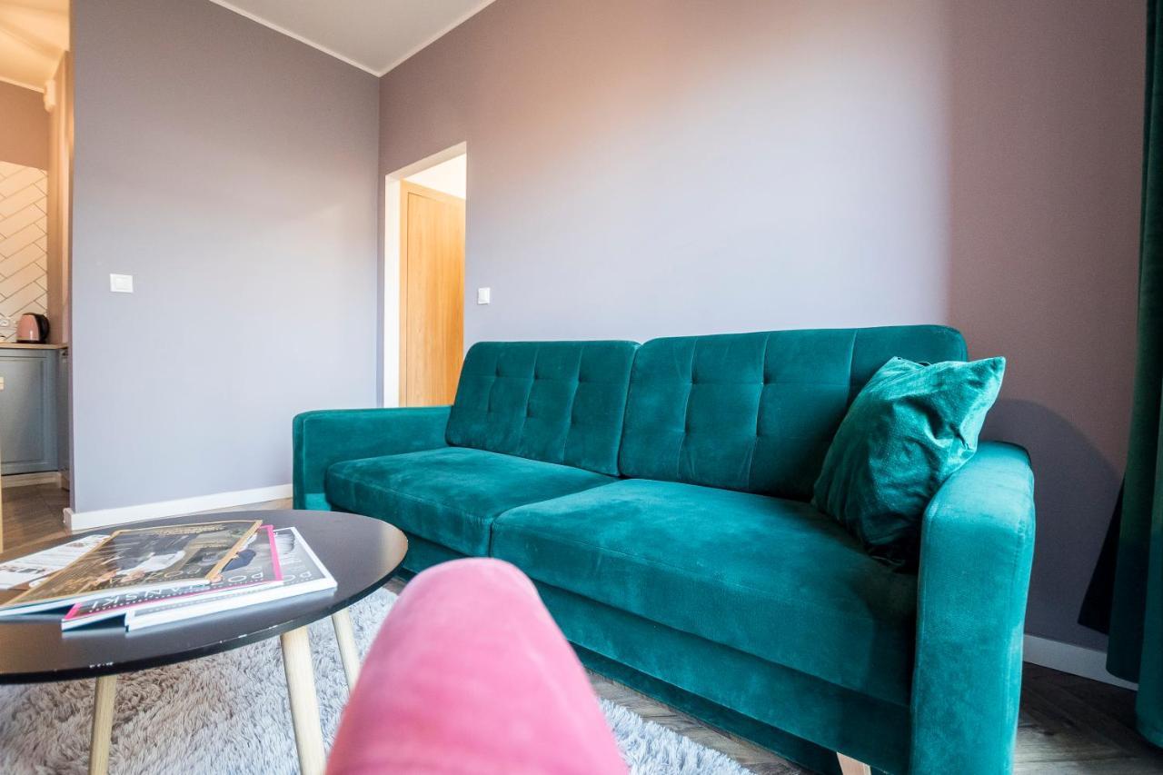 Apartament Z Ogrodkiem I Garazem Познан Екстериор снимка