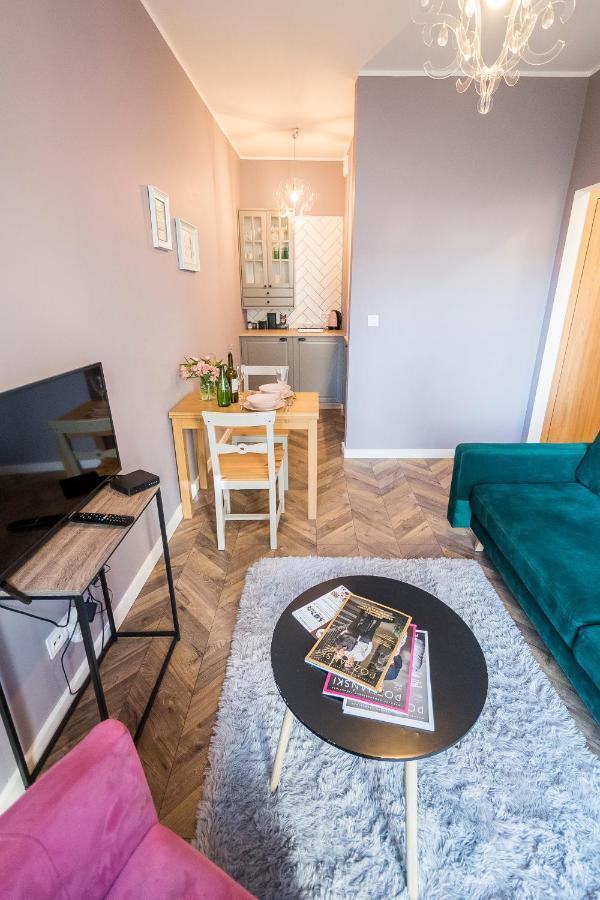 Apartament Z Ogrodkiem I Garazem Познан Екстериор снимка