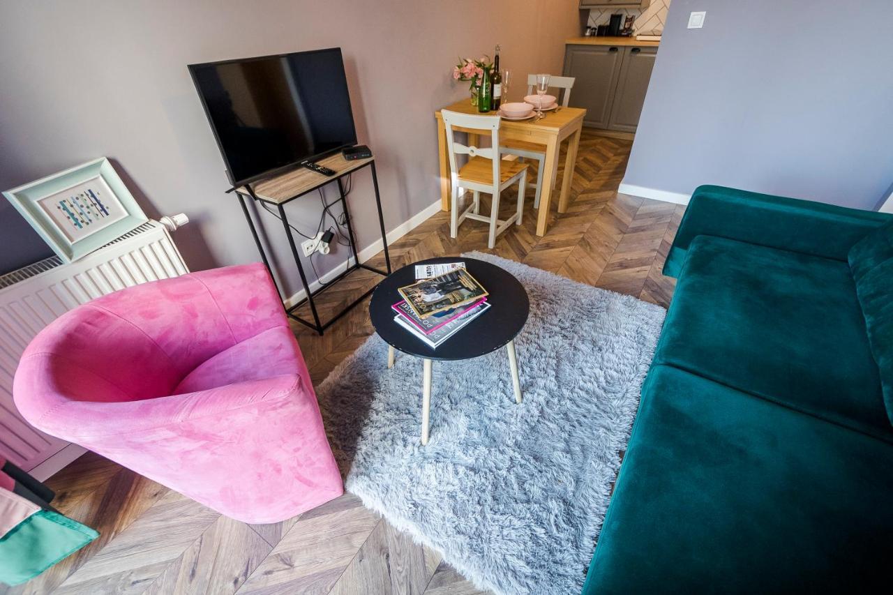 Apartament Z Ogrodkiem I Garazem Познан Екстериор снимка